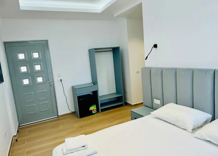 Petros Hotel