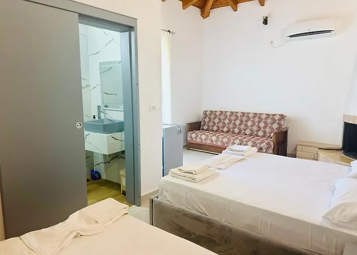 Petros Hotel