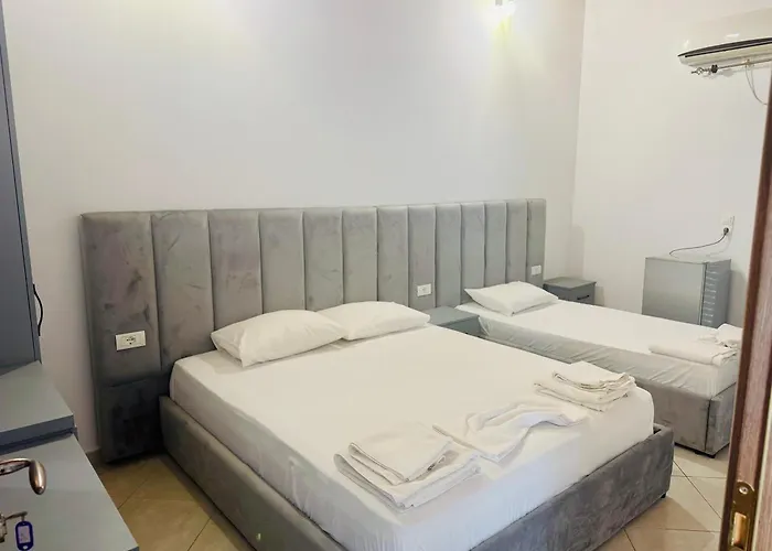 Petros Hotel